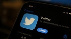 Twitter fora do ar? Usuários reclamam que a linha do tempo está travada Twitter fora do ar? Usuários reclamam que a linha do tempo está travada