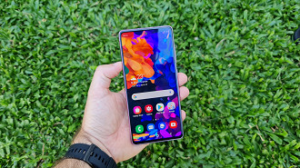 As cores são um dos pontos positivos da tela Dynamic AMOLED