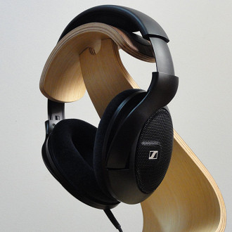 Headphone Sennheiser HD560S.  Source: Vitor Valeri