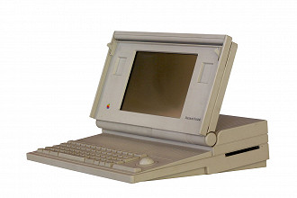O primeiro computador portátil da Apple pesava quase tanto como um saco de arroz