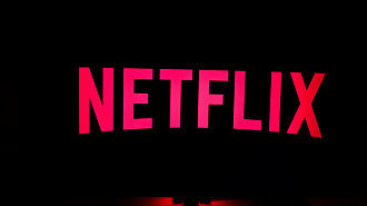 Netflix se prepara para expandir seu sistema de cobrança por senhas compartilhadas. Fonte: Oficina da Net