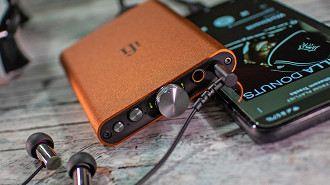Melhores DAC/amps USB portáteis (sem bateria) até R$ 1000. Na foto iFi Hip DAC 2. Fonte: iFi Audio