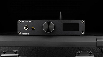 Melhores DAC/amp USB de mesa até R$ 1000. Na foto SMSL C200. Fonte: ear-fidelity