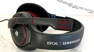 Headset over-ear cabeado semi-aberto Sennheiser G4ME ONE. Fonte: headphonesty