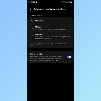 Opções de Inteligência Avançada deixa o usuário escolher se ele prefere imagens com mais qualidade ou imagens com cliques mais instantâneos (Fonte: SamMobile)