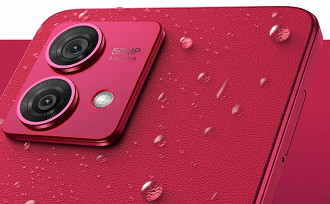 Moto G84 vai ter certificação IP54 contra água