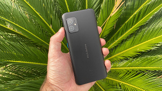 Zenfone 8 (Imagem: Nicolas Muller/Oficina da Net)