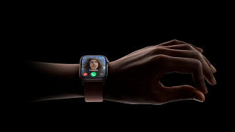 Passo a passo para ativar o recurso Double Tap (Toque Duplo) do Apple Watch nos smartwatches Galaxy Watch da Samsung. Fonte: Apple