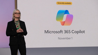 Microsoft anuncia que o Microsoft 365 Copilot será lançado para clientes corporativos no dia 1º de novembro. Fonte: TheVerge (Foto por Chris Welch)