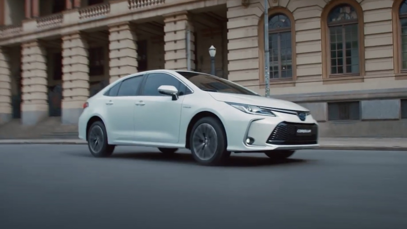 Toyota Corolla 2024 chega ao Brasil em 6 versões; veja os preços Feedy