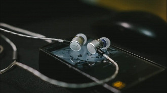 Tanchjim One - Lista dos melhores fones de ouvido in-ear para orelhas pequenas. Fonte: avexploration (Foto por Karl)
