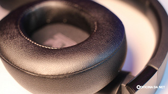 Material das earcups do JBL 770NC