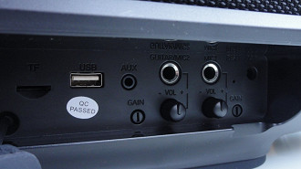 Conexões suportadas pela caixa de som Bluetooth Tronsmart Bang Max. Fonte: Vitor Valeri