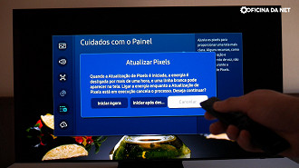 Atualizar Pixels na aba Cuidados com o Painel na Samsung S90C. Fonte: Oficina da Net