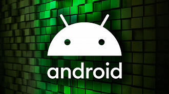 O aparelho vem de fábrica com o Android 14, porém só receberá 1 update e para no Android 15