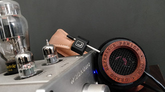 Headphone Grado RS2e e amplificador Woo Audio WA3. Fonte: Vitor Valeri