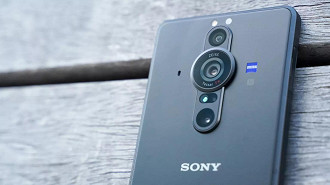 Sony Xperia Pro I tem foco muito grande em câmeras, a parceria com a Zeiss já deixa isso bem claro (Foto: Android Authority/Reprodução)