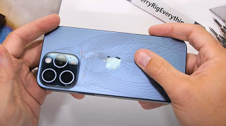 iPhone 15 Pro de titânio é mais frágil.