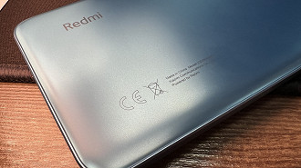 O selo CE é um celular Xiaomi, da China