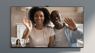 Aplicativos de comunicação poderão ser utilizados em smart TVs com webcam embutida. Fonte: FlatpanelsHD