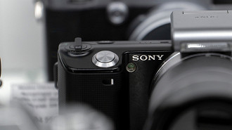 As câmeras profissionais da Sony são alguns dos produtos mais famosos da marca. Imagem: Reprodução