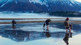 Sobreviventes: segunda temporada do desafio extremo no Alasca chega à Netflix em setembro Sobreviventes: segunda temporada do desafio extremo no Alasca chega à Netflix em setembro