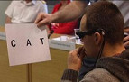 Equipamento promete ajudar cegos na leitura com a língua