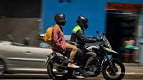 Justiça suspende serviços de moto da Uber e 99 em São Paulo Justiça suspende serviços de moto da Uber e 99 em São Paulo