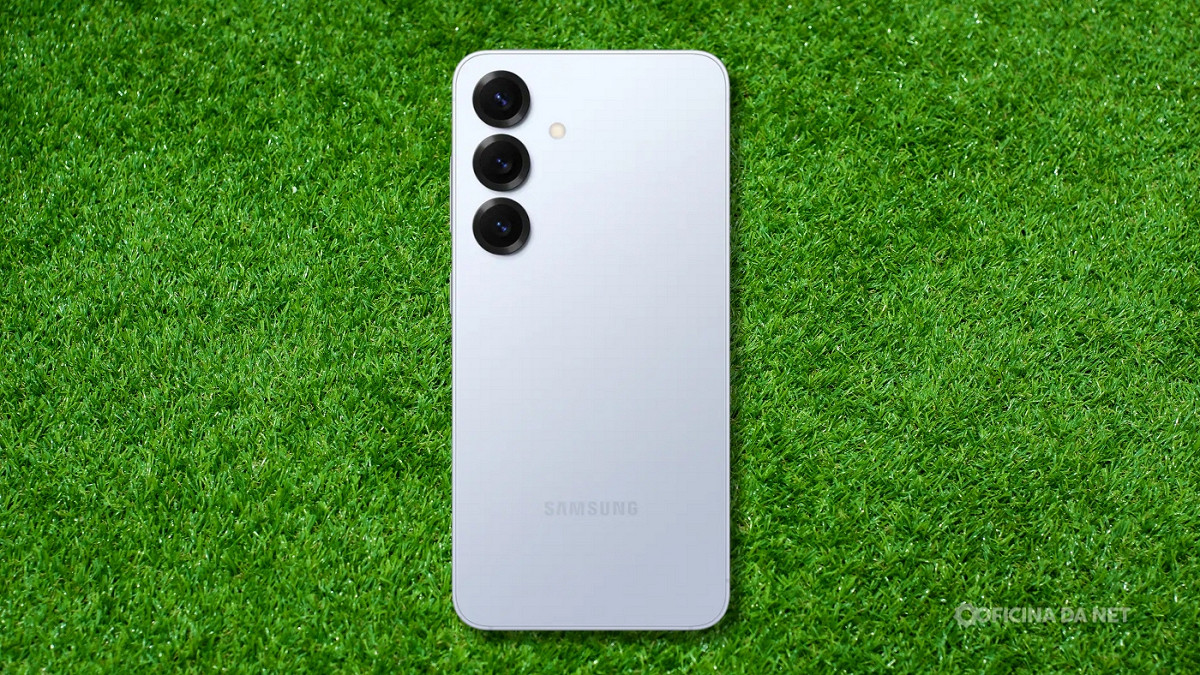 Galaxy S25 com 30% de desconto. Imagem: Oficina da Net