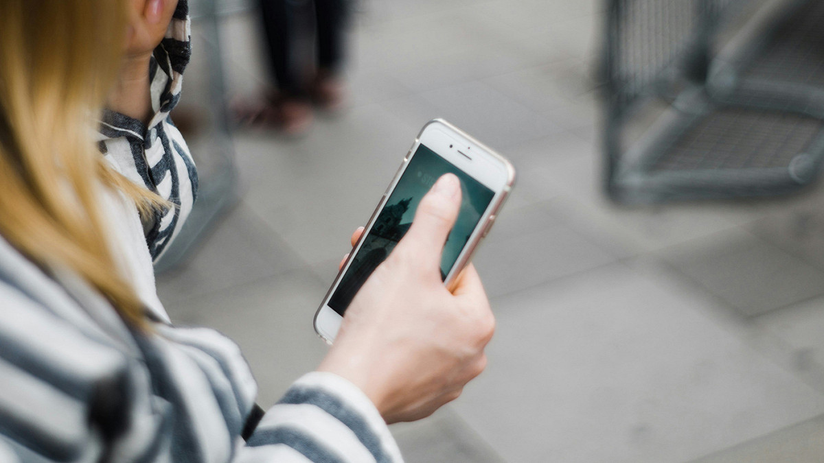 Governo já notificou quase 2 mil pessoas pelo WhatsApp