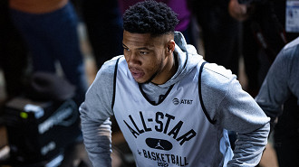 Giannis Antetokounmpo. Imagem: Reprodução Giannis Antetokounmpo. Imagem: Reprodução