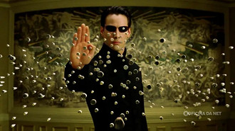 Sim, já se passaram 22 anos desde o lançamento de Matrix Reloaded. Imagem: Reprodução Sim, já se passaram 22 anos desde o lançamento de Matrix Reloaded. Imagem: Reprodução
