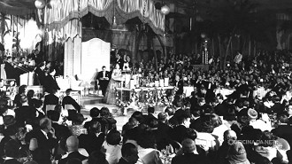 Em 1929, acontece aprimeira edição do Oscar, no Roosevelt Hotel, em Hollywood. Imagem: Reprodução Em 1929, acontece aprimeira edição do Oscar, no Roosevelt Hotel, em Hollywood. Imagem: Reprodução