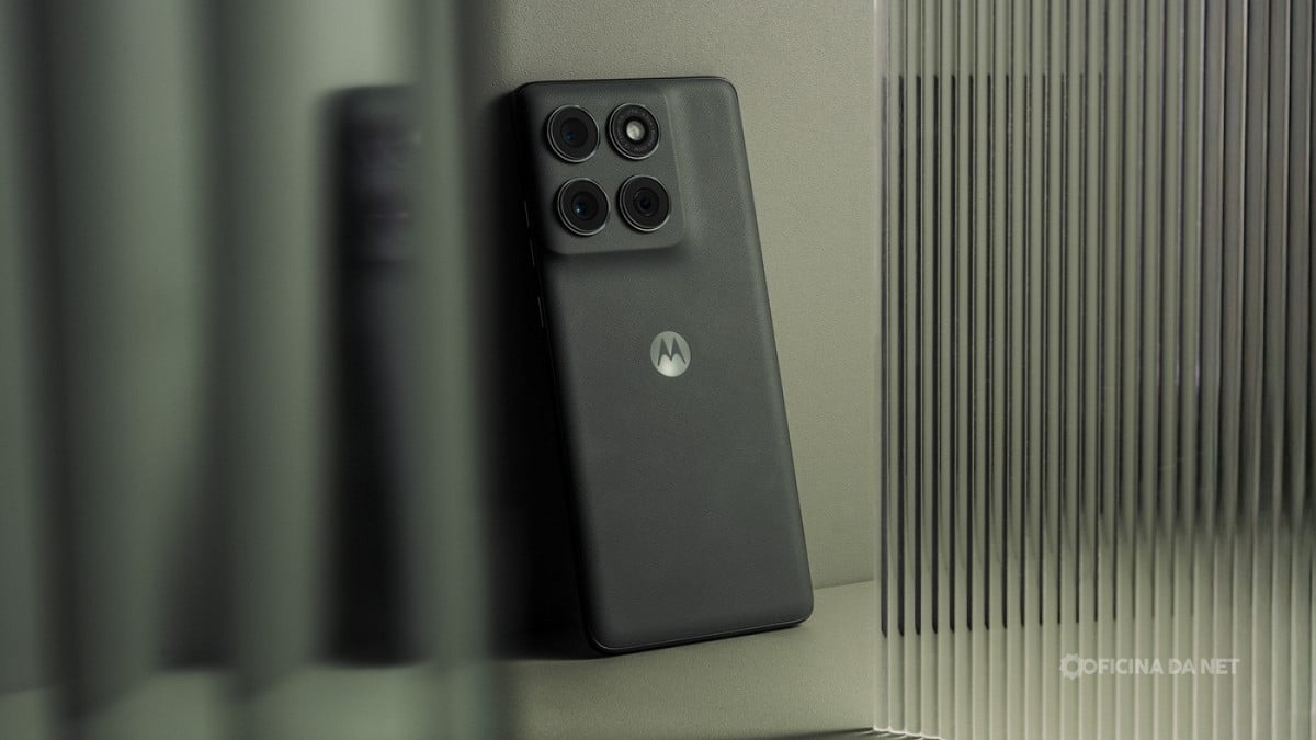 Motorola lança Edge 2025 com botão exclusivo para IA e tela Super HD
