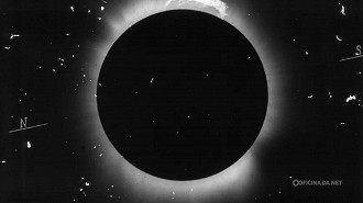 Em 1919, aconteceu o eclipse que provou a Teoria da Relatividade de Einstein Em 1919, aconteceu o eclipse que provou a Teoria da Relatividade de Einstein