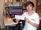 Menino de 12 anos ganha US$3.000 ao descobrir falha no Firefox Menino de 12 anos ganha US$3.000 ao descobrir falha no Firefox