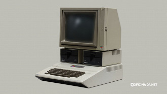 Apple II começa a ser vendido e m 5 de junho de 1977 Apple II começa a ser vendido e m 5 de junho de 1977