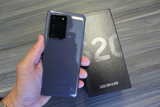 O Galaxy S20 Ultra de 2020 já usava uma bateria de 5.000 mAh - Imagem / Oficinadanet