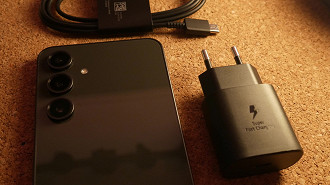 Carregador de 25W do Galaxy S24 FE Carregador de 25W do Galaxy S24 FE