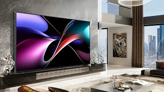 Hisense 116UX Hisense 116UX