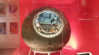 A cápsula Vostok 6 em uma exibição de museu em 2016. A cápsula Vostok 6 em uma exibição de museu em 2016.
