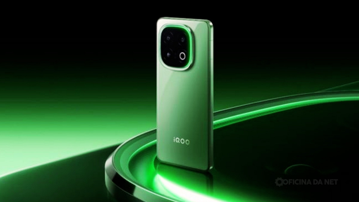 iQOO 13 é o celular mais poderoso do mundo. Imagem: Oficina da Net