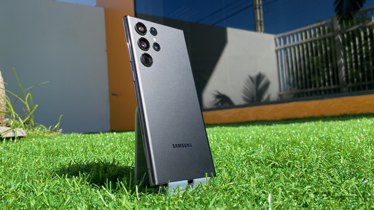 Samsung testa One UI 8 no Galaxy S22 Ultra e S24 FE