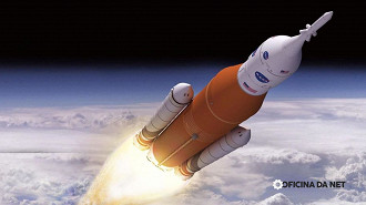 Space Launch System, o maior foguete já construído pelos Estados Unidos. Imagem: NASA/Reprodução Space Launch System, o maior foguete já construído pelos Estados Unidos. Imagem: NASA/Reprodução