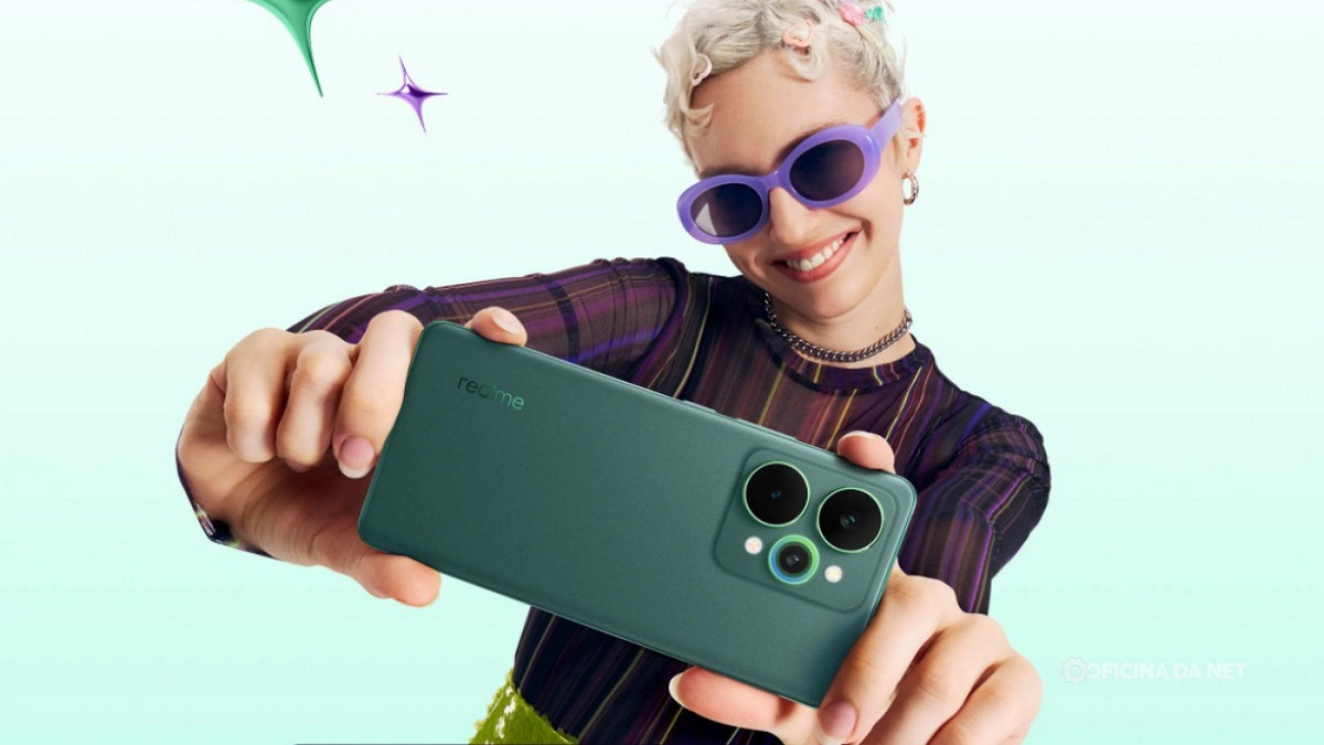 realme 15 e 15 Pro são lançados com bateria de 7.000 mAh e tela de 144 Hz