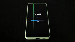 Usuários reclamam de linha preta no Galaxy Z Flip após a One UI 7 e Samsung confirma bug Usuários reclamam de linha preta no Galaxy Z Flip após a One UI 7 e Samsung confirma bug