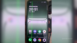 OnePlus 13s apresenta linha verde na tela e empresa ignora reclamação