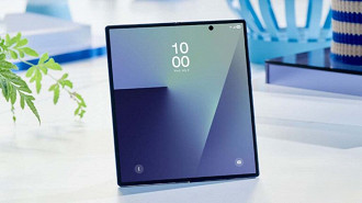 Samsung confirma bug no Galaxy Z Fold 7 que trava a tela ao abrir