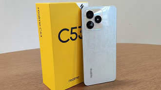 O realme C53 chegou com Android 13 e recebeu o Android 14 e 15, mas está fora da lista do Android 16. Fonte: Oficina da Net; Fotógrafo: Adalton Bonaventura O realme C53 chegou com Android 13 e recebeu o Android 14 e 15, mas está fora da lista do Android 16. Fonte: Oficina da Net; Fotógrafo: Adalton Bonaventura
