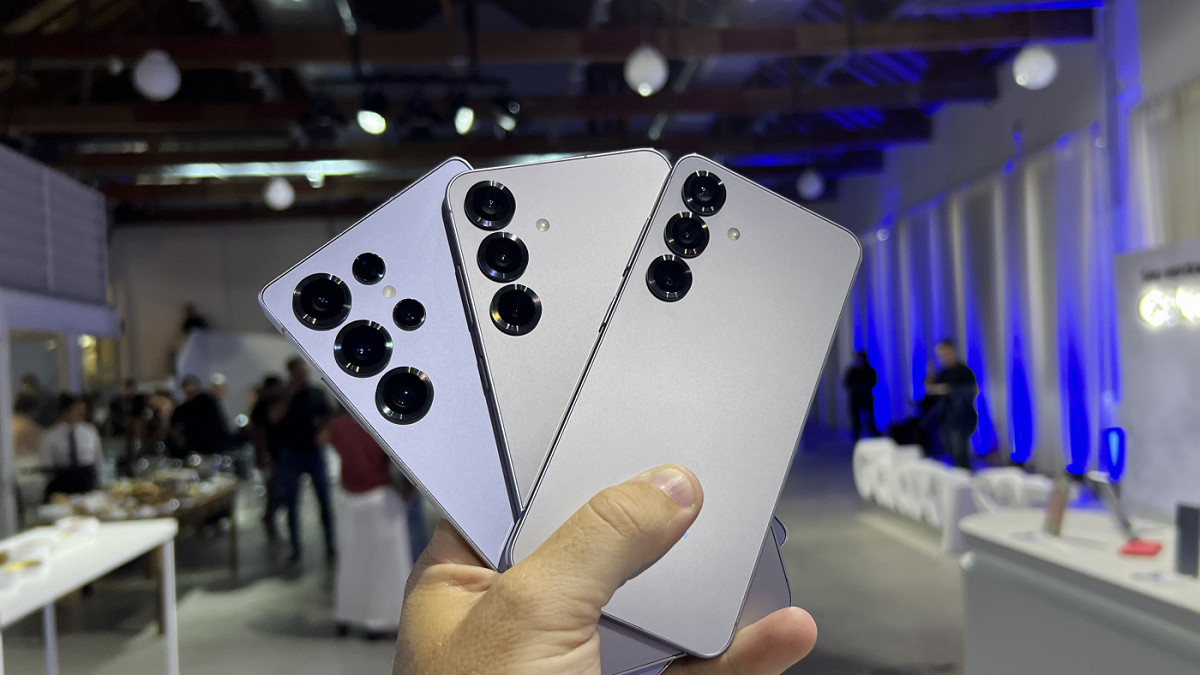 Galaxy S25 recebe atualização que melhora chamadas e mensagens na One UI 8